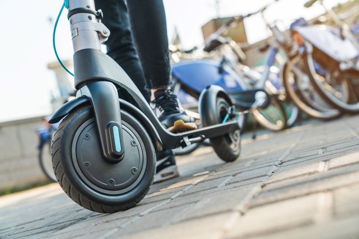 E-Scooter Esslingen: Regeln, Versicherung & Bußgelder